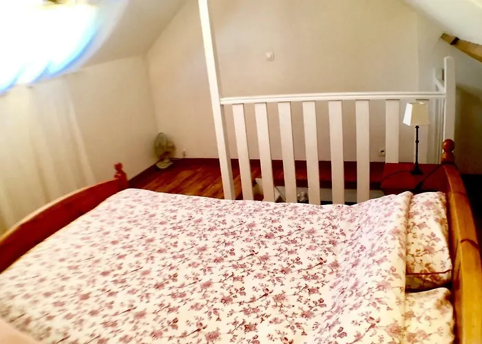 Lumieres Bed & Breakfast